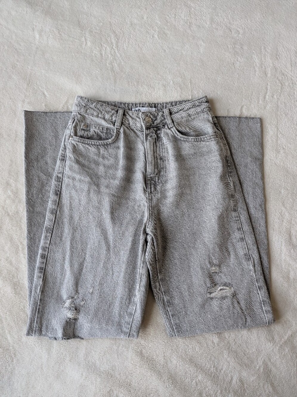 Zara Straight Leg Ripped Jeans